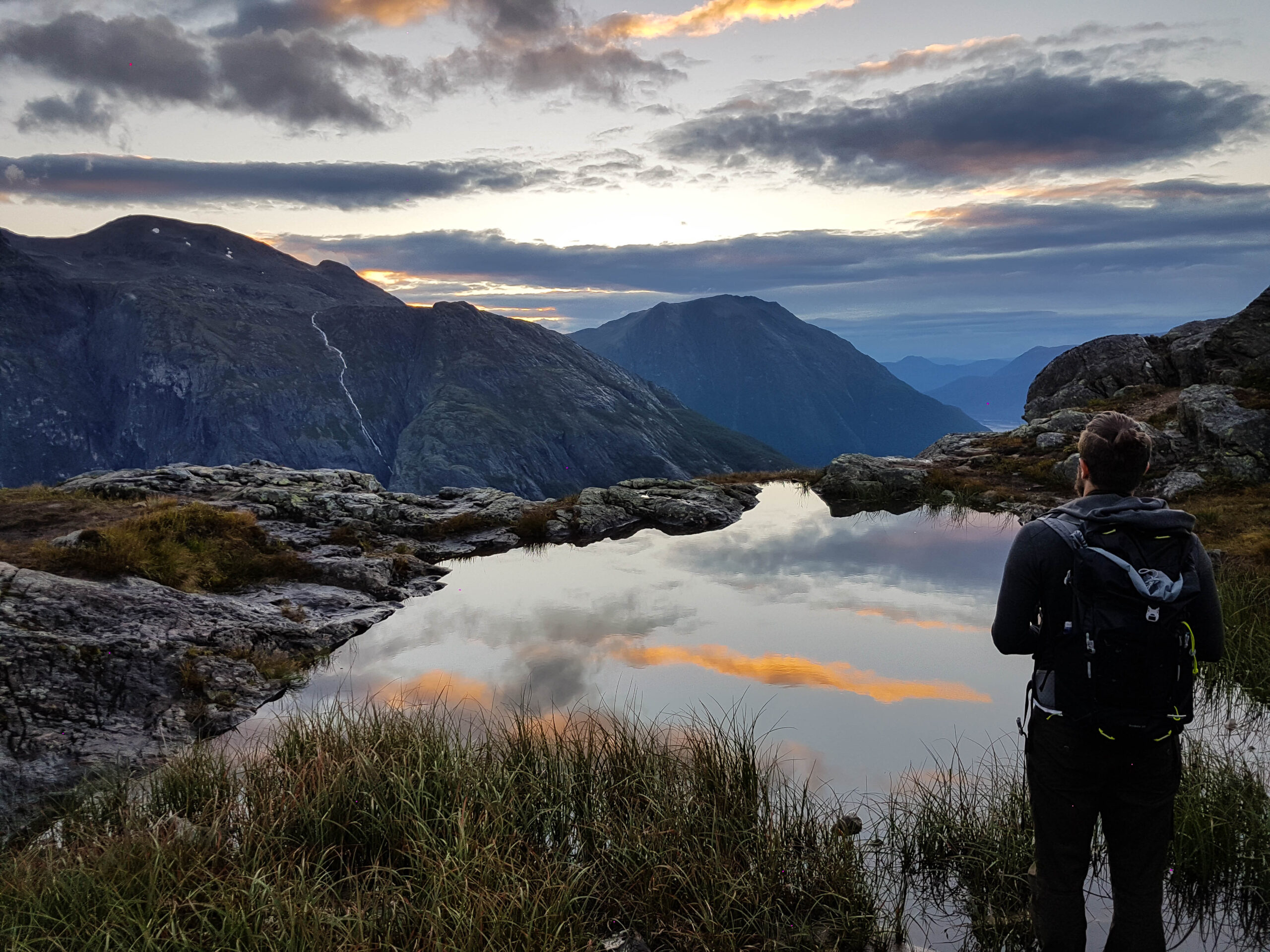 Prachtige zonsondergang op Litlefjellet