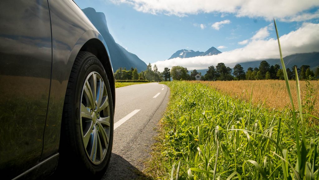 Roadtrippen naar Mardalsfossen