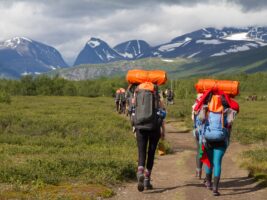 Wandelen tijdens de Fjallraven classic in Fjallraven trekking tights