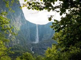 Mardalfossen in de verte